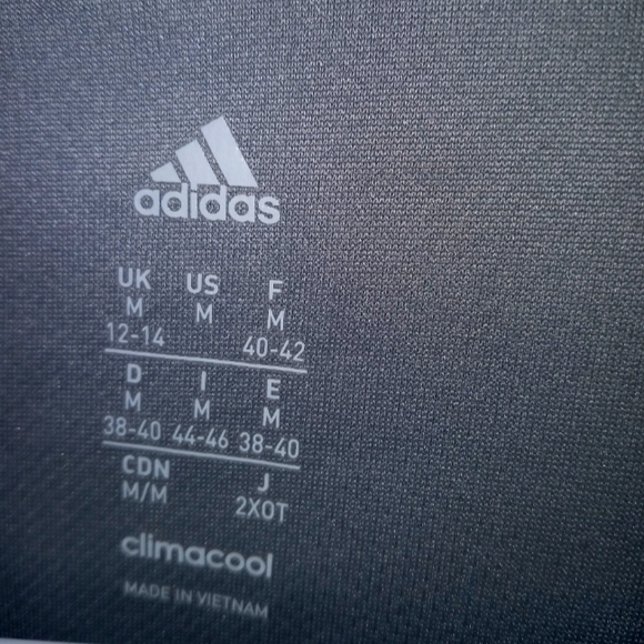 Dark gray Adidas Climacool t-shirt - Picture 2 of 3